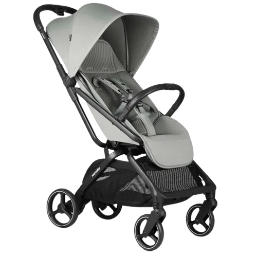 1516662412_1_8912EACC3E4083534563AAFFBAA35552-removebg-preview Easywalker Rockey M buggy in de kleur Fresh Green, met donker frame en grote zonnekap, schuin van opzij gezien.